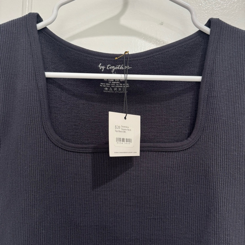 By Together Black Ribbed Crop Top - Picture 2 of 3